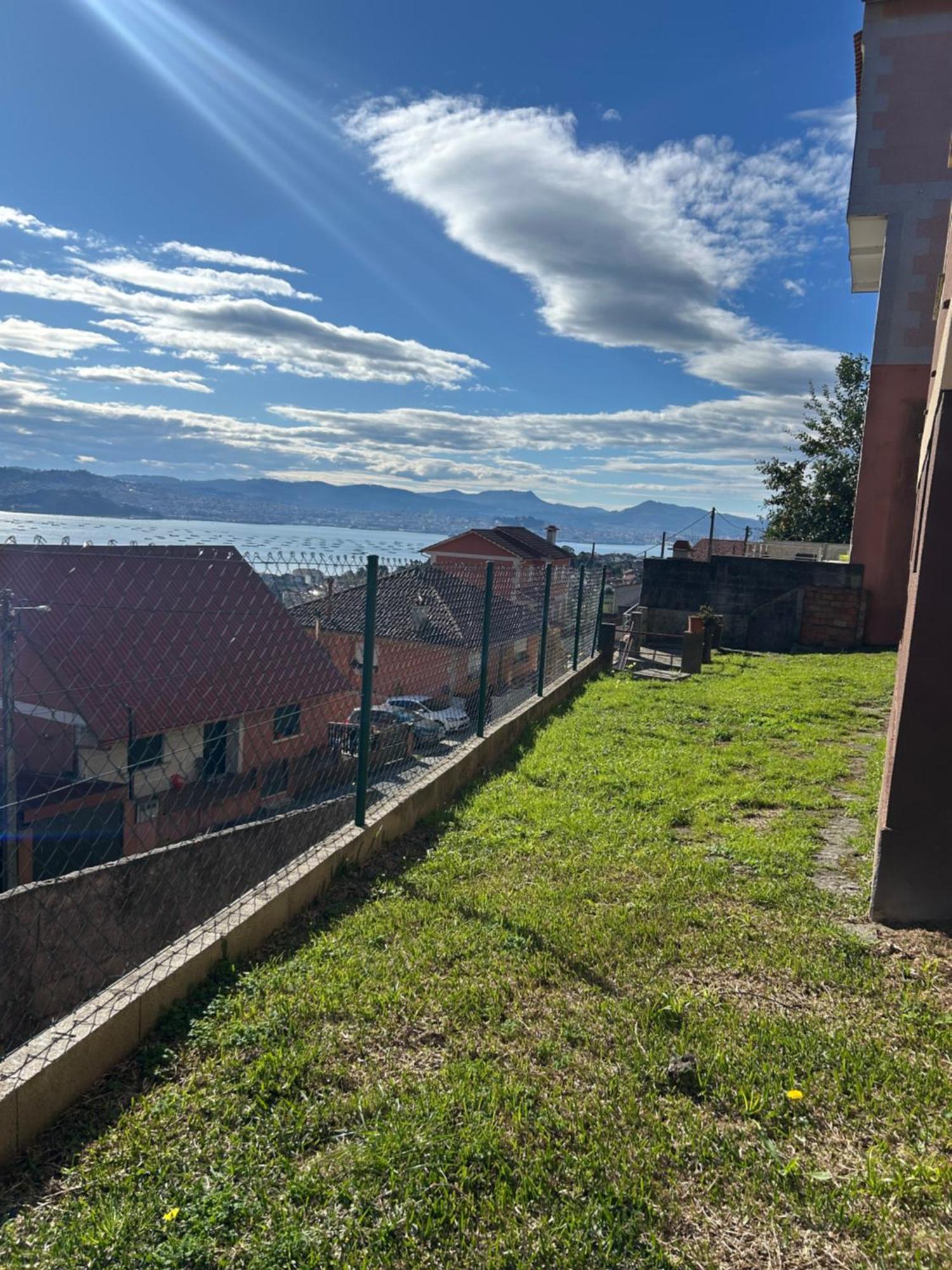 Bajo Casa En Moanaヴィラ エクステリア 写真